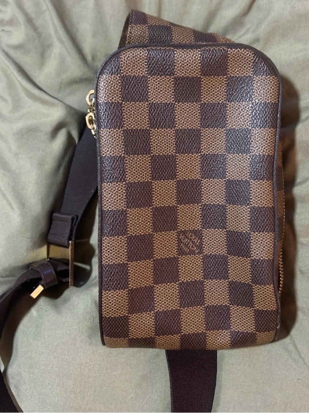 Louis Vuitton Brown Damier Ebene Checker Crossbody Pouch - Picture 2 of 12